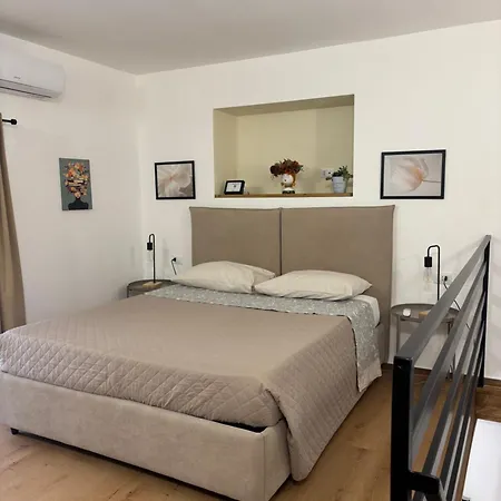 Sicily Loft Living 3 *